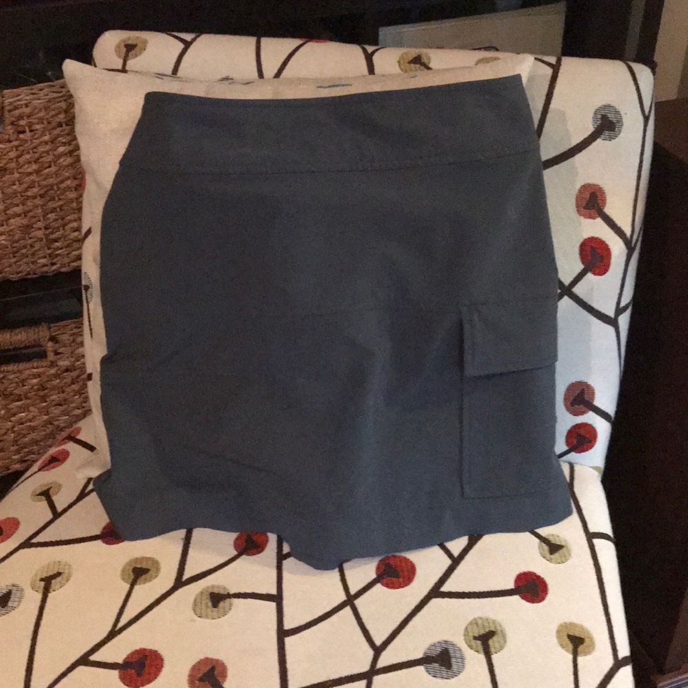 Versatile! Title Nine Skirt sz 6